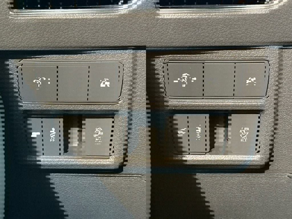 Used 2020 Hyundai Sonata SEL Plus w/ Cargo Package FWD image 19