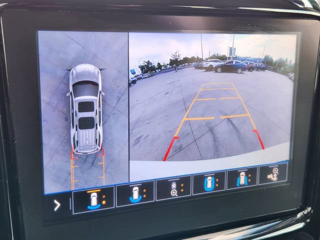 Used 2021 Chevrolet Traverse High Country w/ LPO, Floor Liner Package AWD/4WD image 19