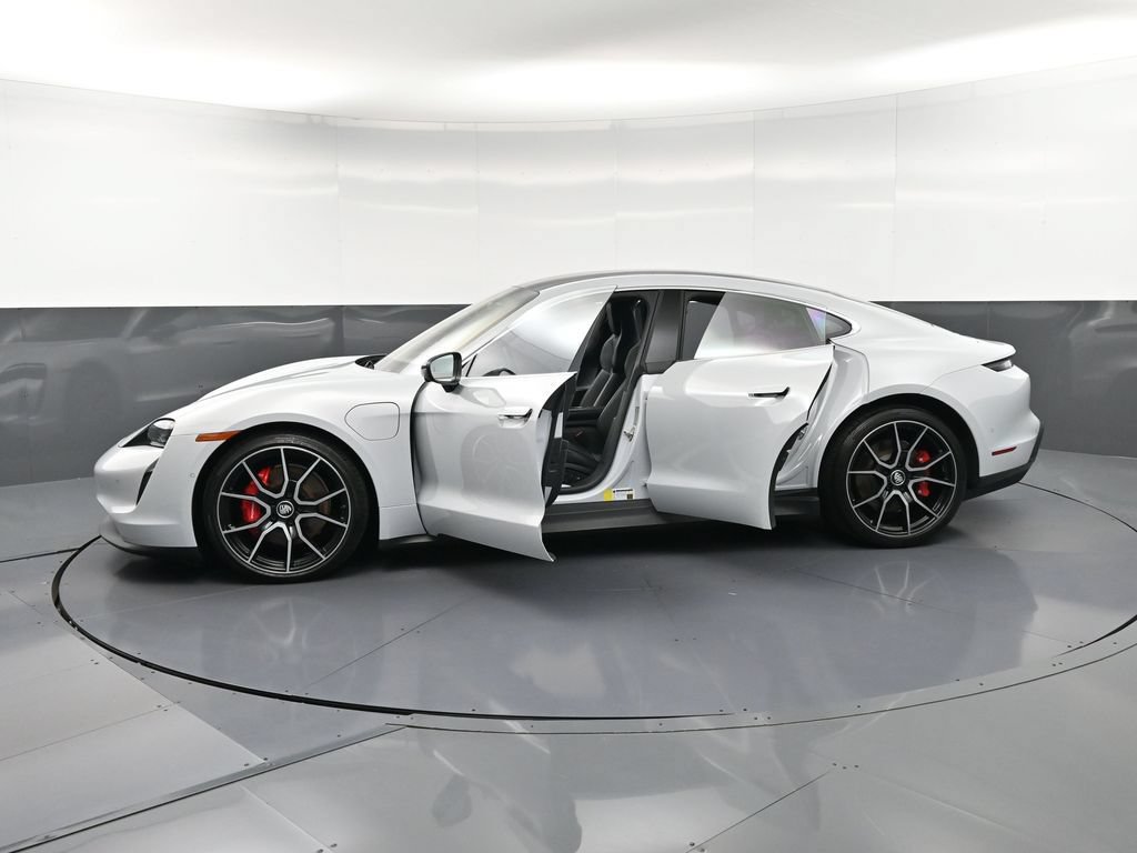 Certified 2024 Porsche Taycan 4S AWD/4WD image 39