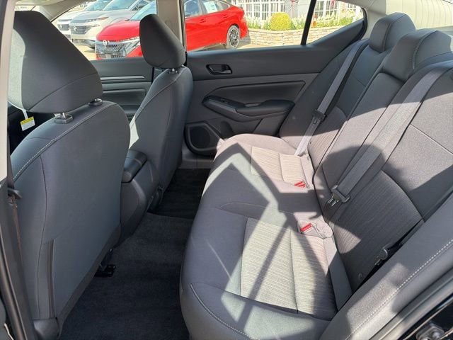 Certified 2025 Nissan Altima 2.5 S FWD image 11