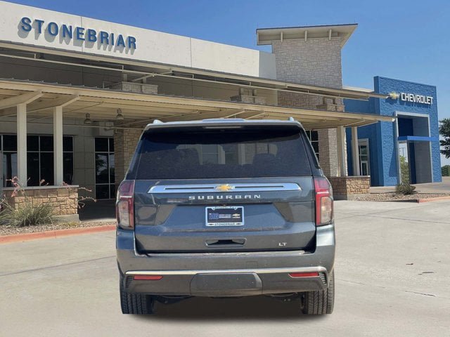 Used 2021 Chevrolet Suburban LT w/ LT Signature Package AWD/4WD image 6