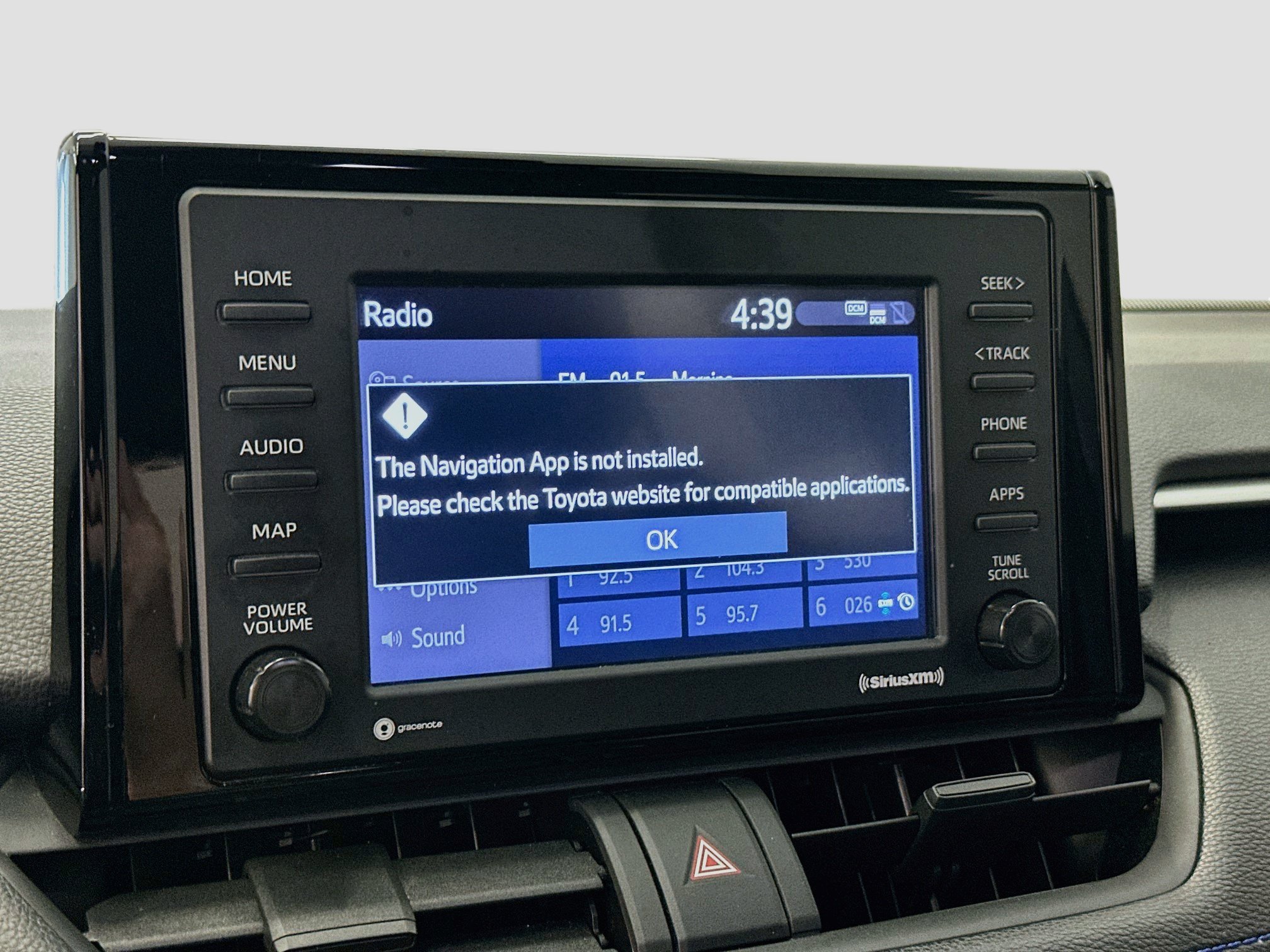 Used 2022 Toyota RAV4 SE w/ Convenience Package AWD/4WD image 22