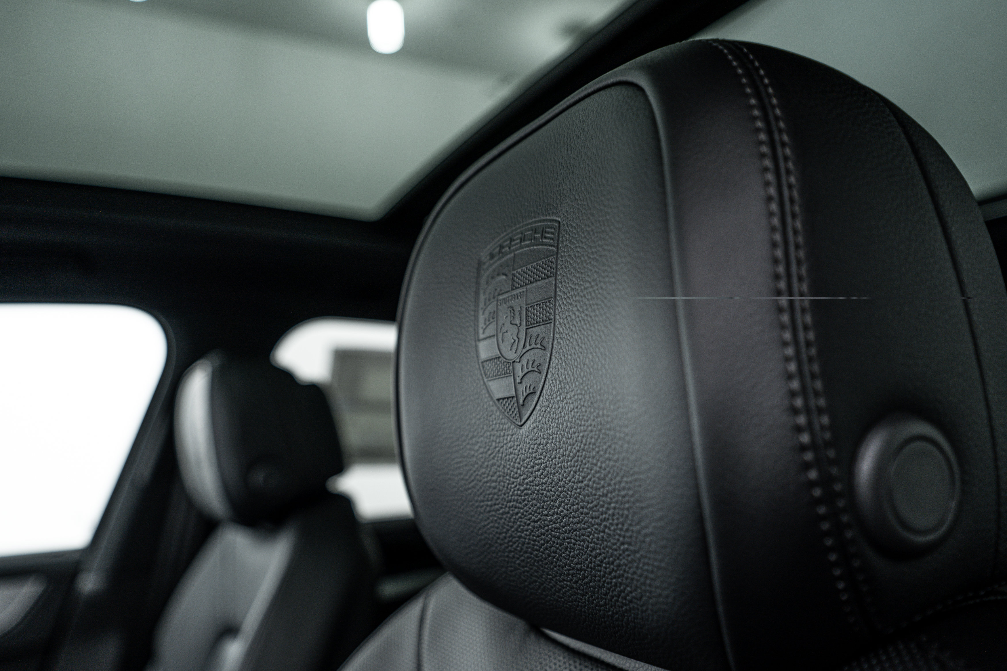 Certified 2026 Porsche Cayenne AWD/4WD image 20
