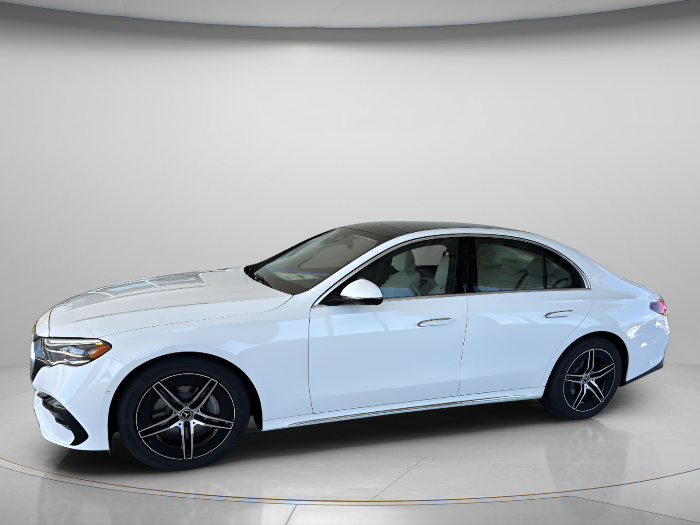 New 2026 Mercedes-Benz E 450 4MATIC Sedan image 11