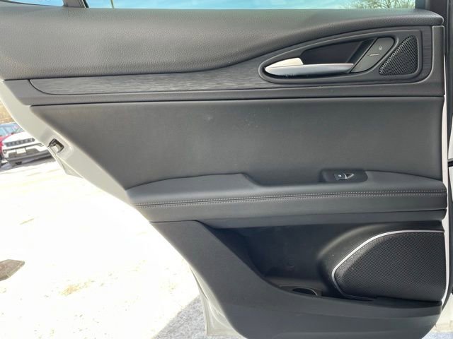 Used 2022 Alfa Romeo Stelvio Sprint image 26