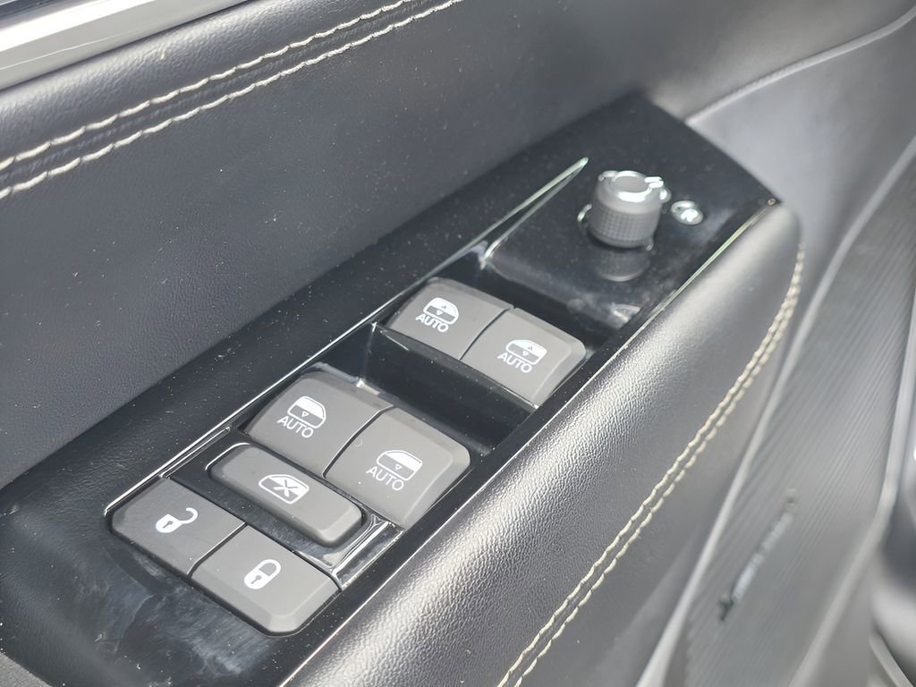 Used 2022 Jeep Wagoneer Series III image 19