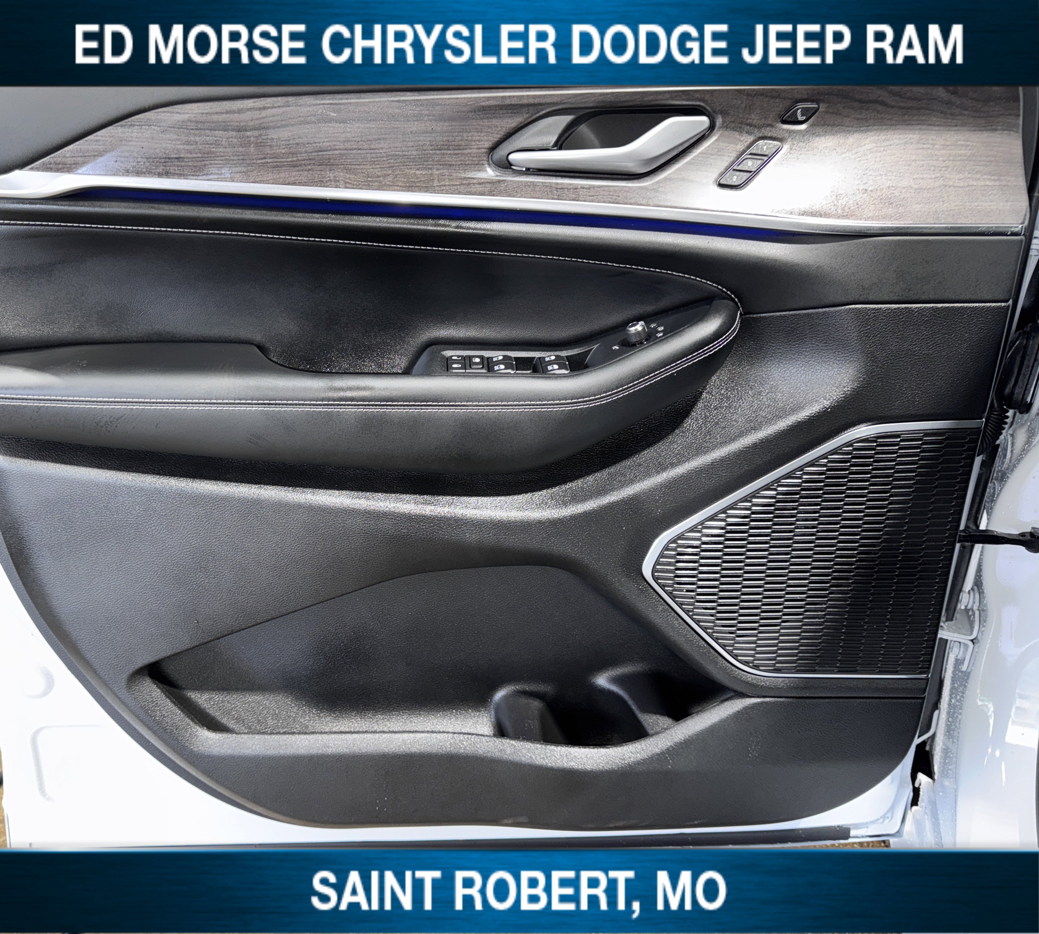 New 2025 Jeep Grand Cherokee L Overland w/ Luxury Tech Group IV image 40