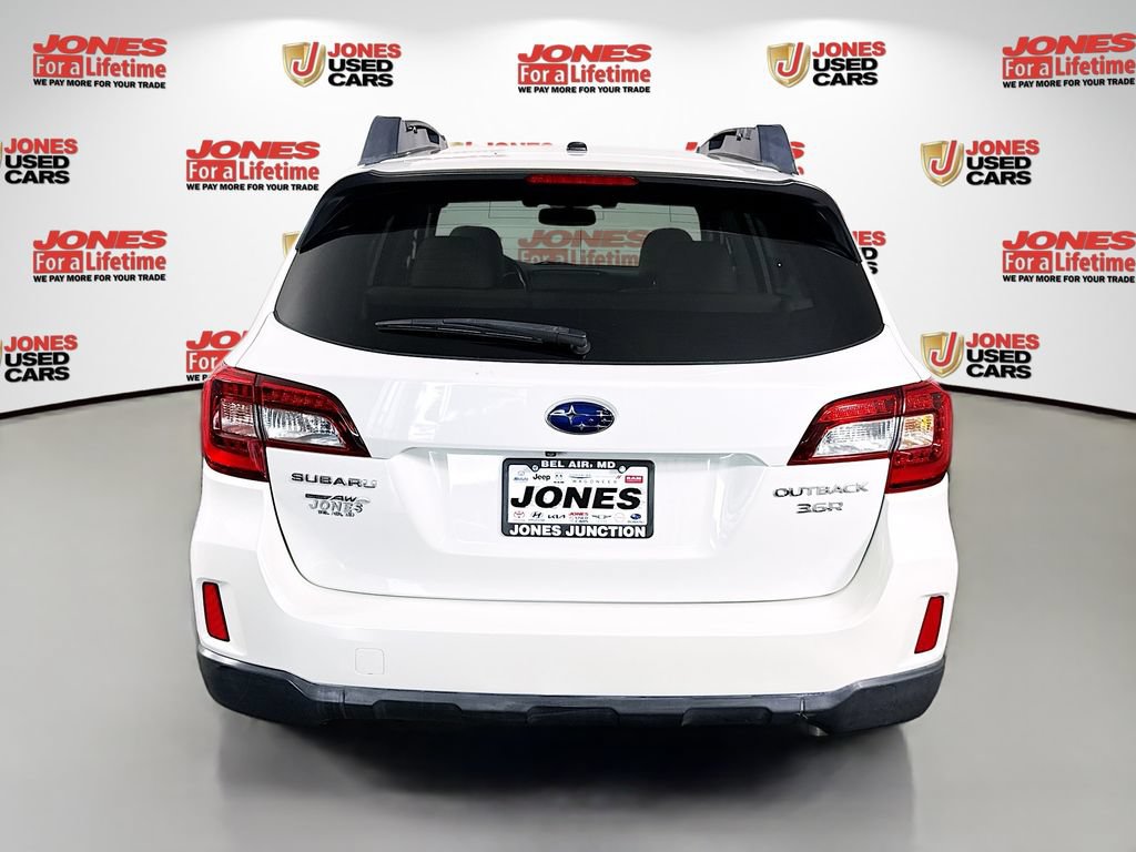 Used 2015 Subaru Outback 3.6R Limited AWD/4WD image 17