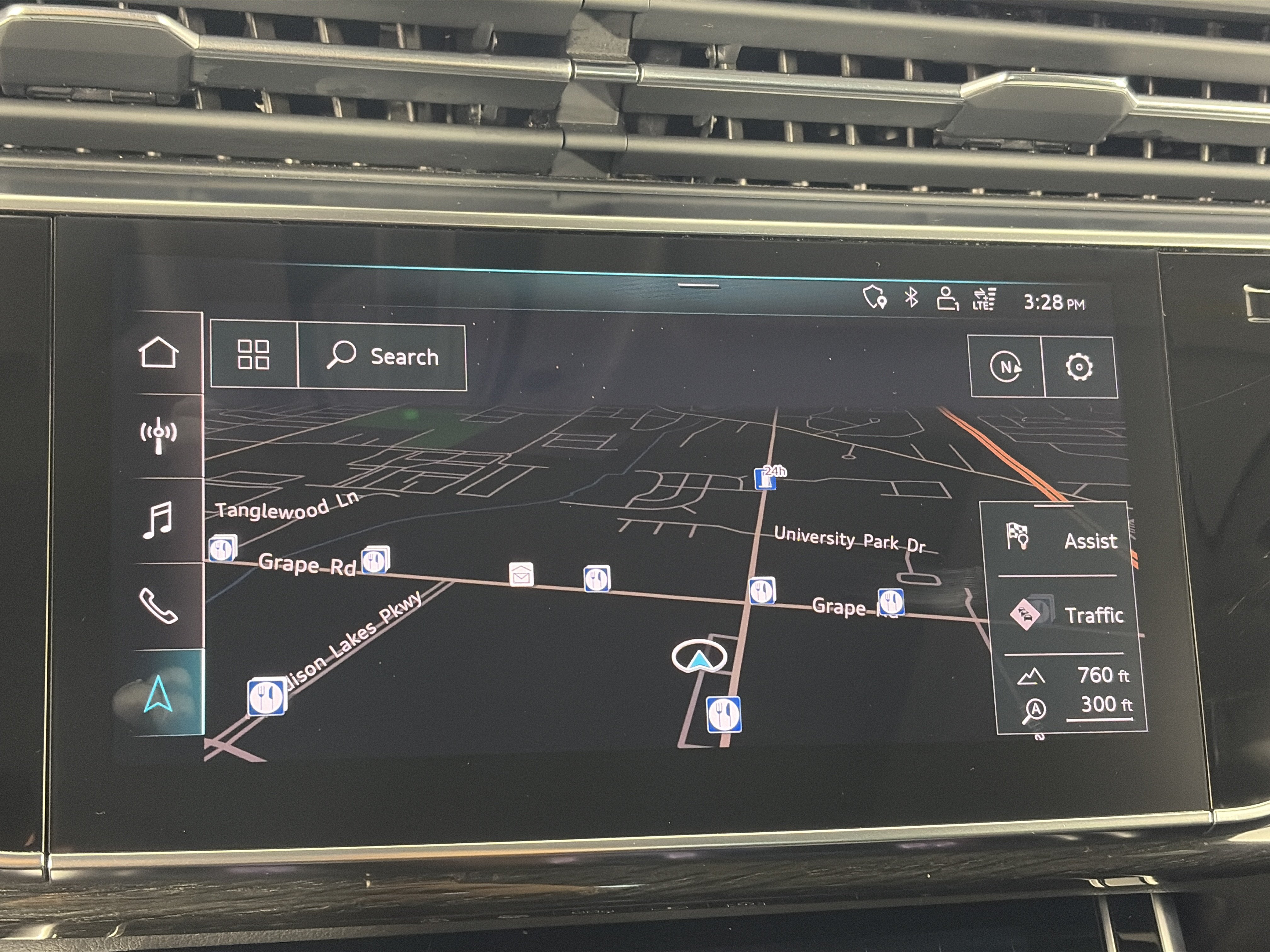 Used 2019 Audi Q8 Premium Plus AWD/4WD image 30