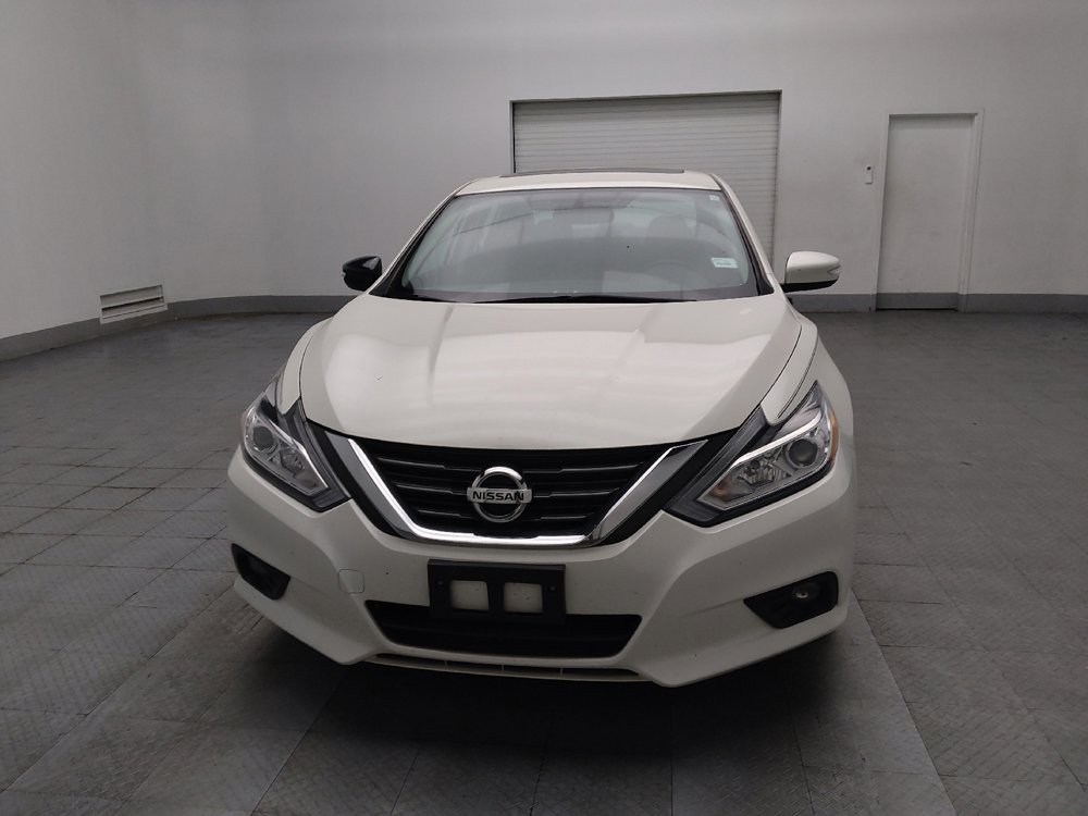 Used 2016 Nissan Altima 2.5 SL w/ 2.5 Technology Package FWD image 15