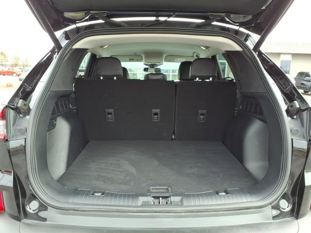 Used 2023 Ford Escape Platinum image 8