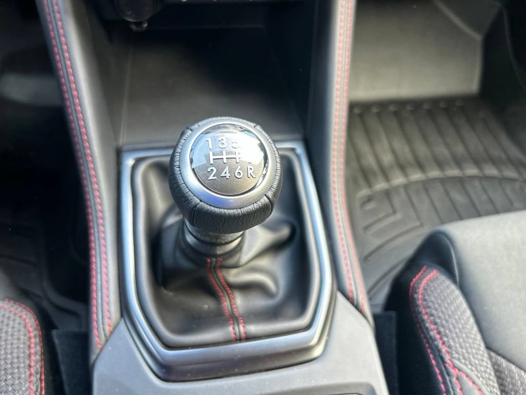 Used 2025 Subaru WRX Premium AWD/4WD image 17