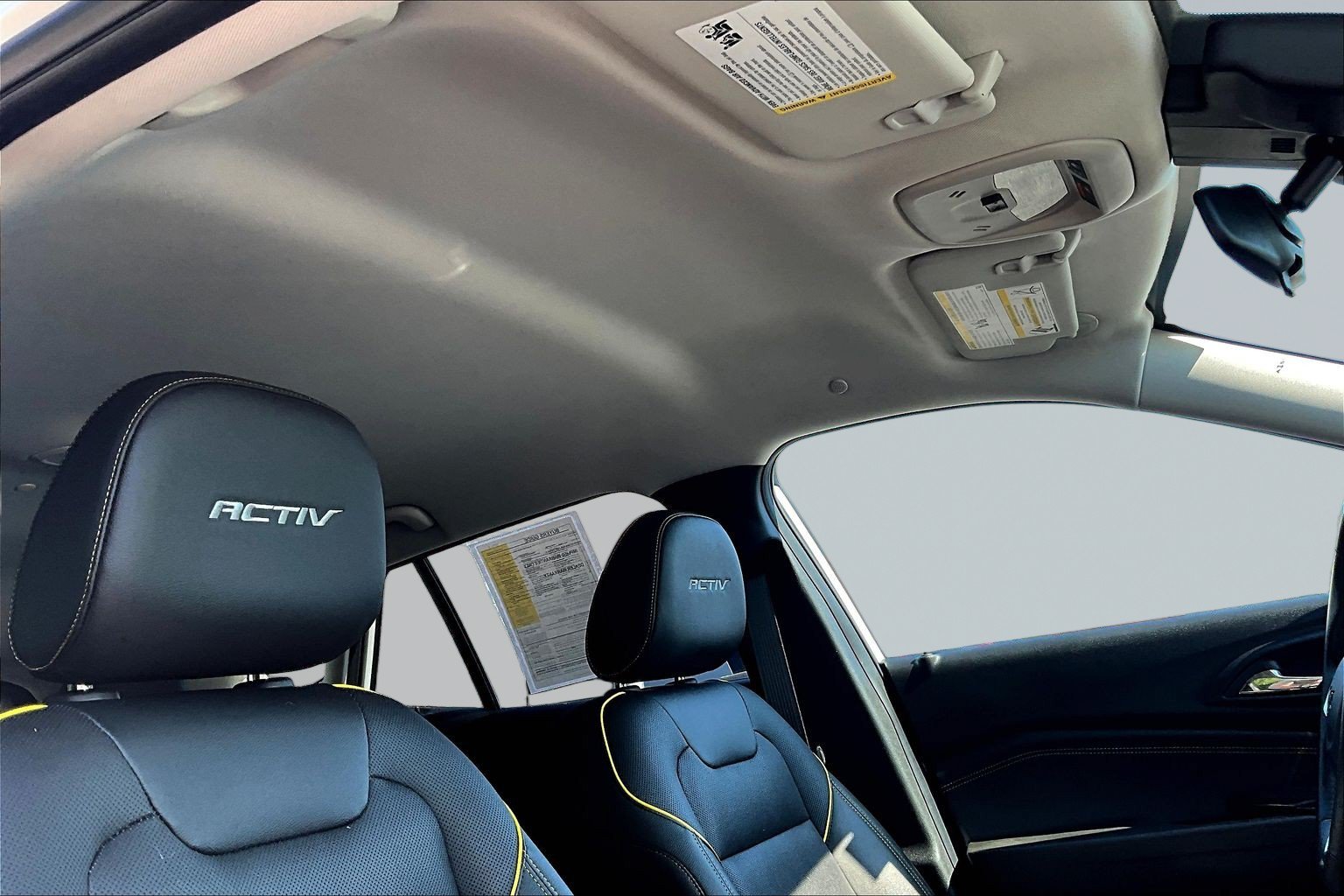 Used 2024 Chevrolet Trax ACTIV w/ Driver Confidence Package FWD image 19