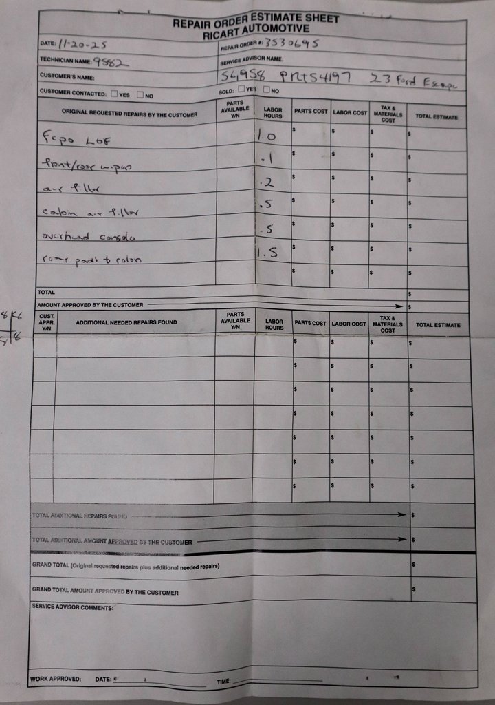 Certified 2023 Ford Escape ST-Line image 4