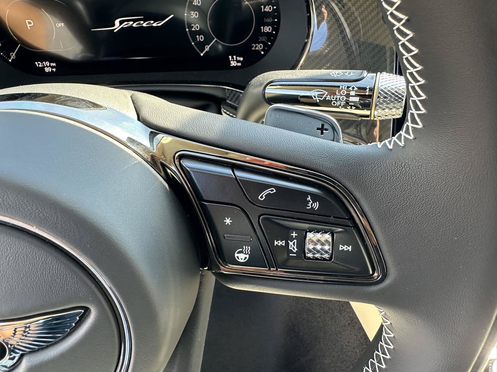 New 2026 Bentley Flying Spur Plug-In Hybrid AWD/4WD image 32