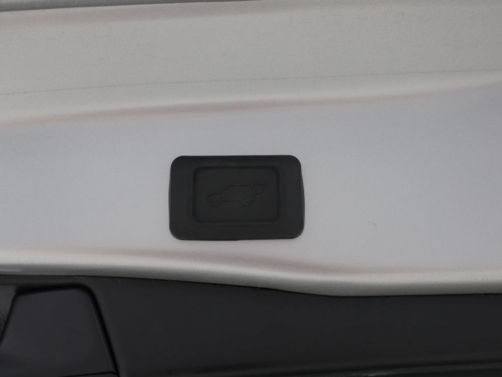 Used 2024 Toyota RAV4 XLE w/ Convenience Package AWD/4WD image 21