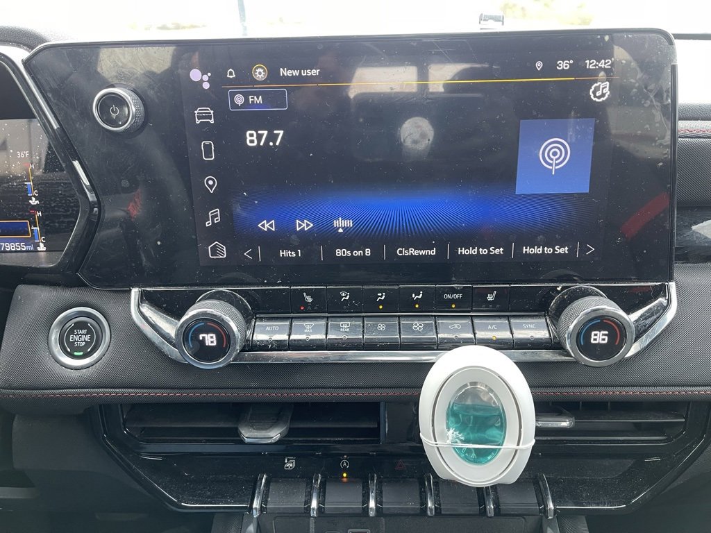 Used 2023 Chevrolet Colorado Z71 w/ Z71 Convenience Package 2 image 12