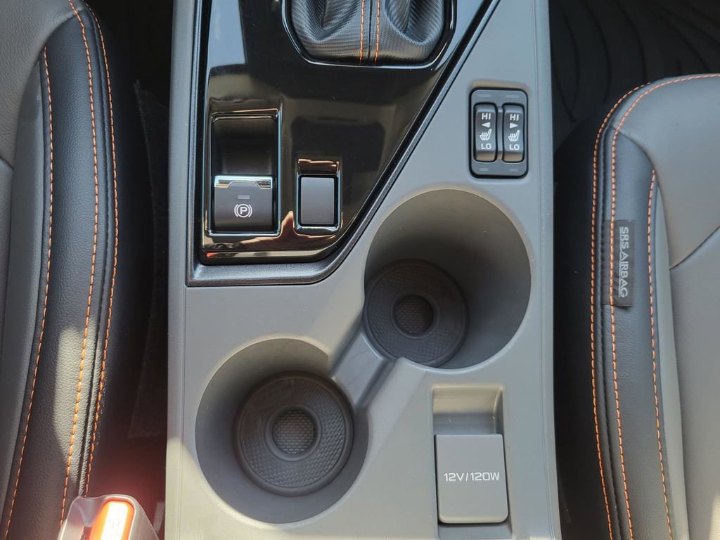 Certified 2025 Subaru Crosstrek 2.5i Limited w/ Crosstrek Mirror Package image 27