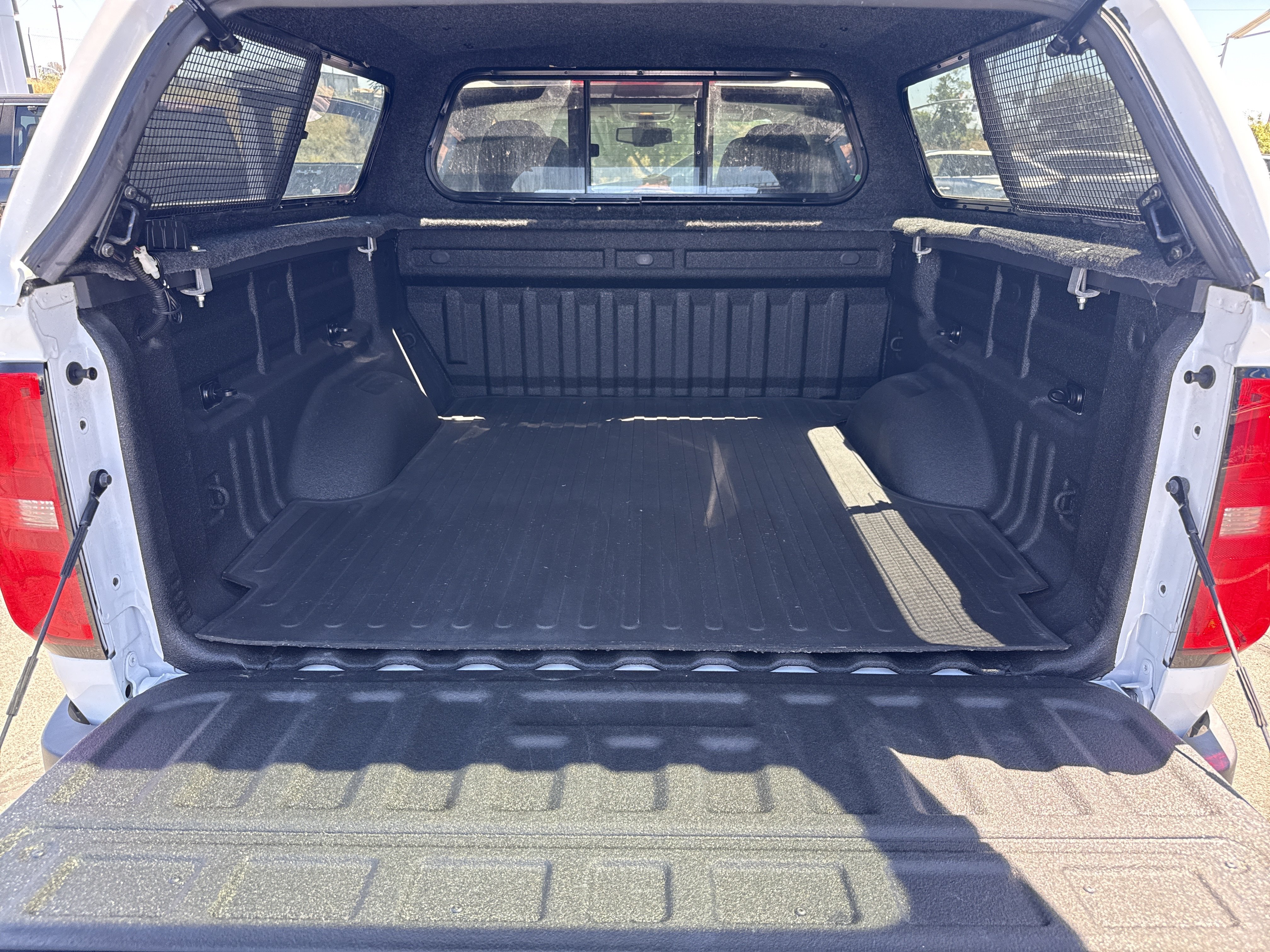 Used 2022 Chevrolet Colorado LT w/ Luxury Package AWD/4WD image 19