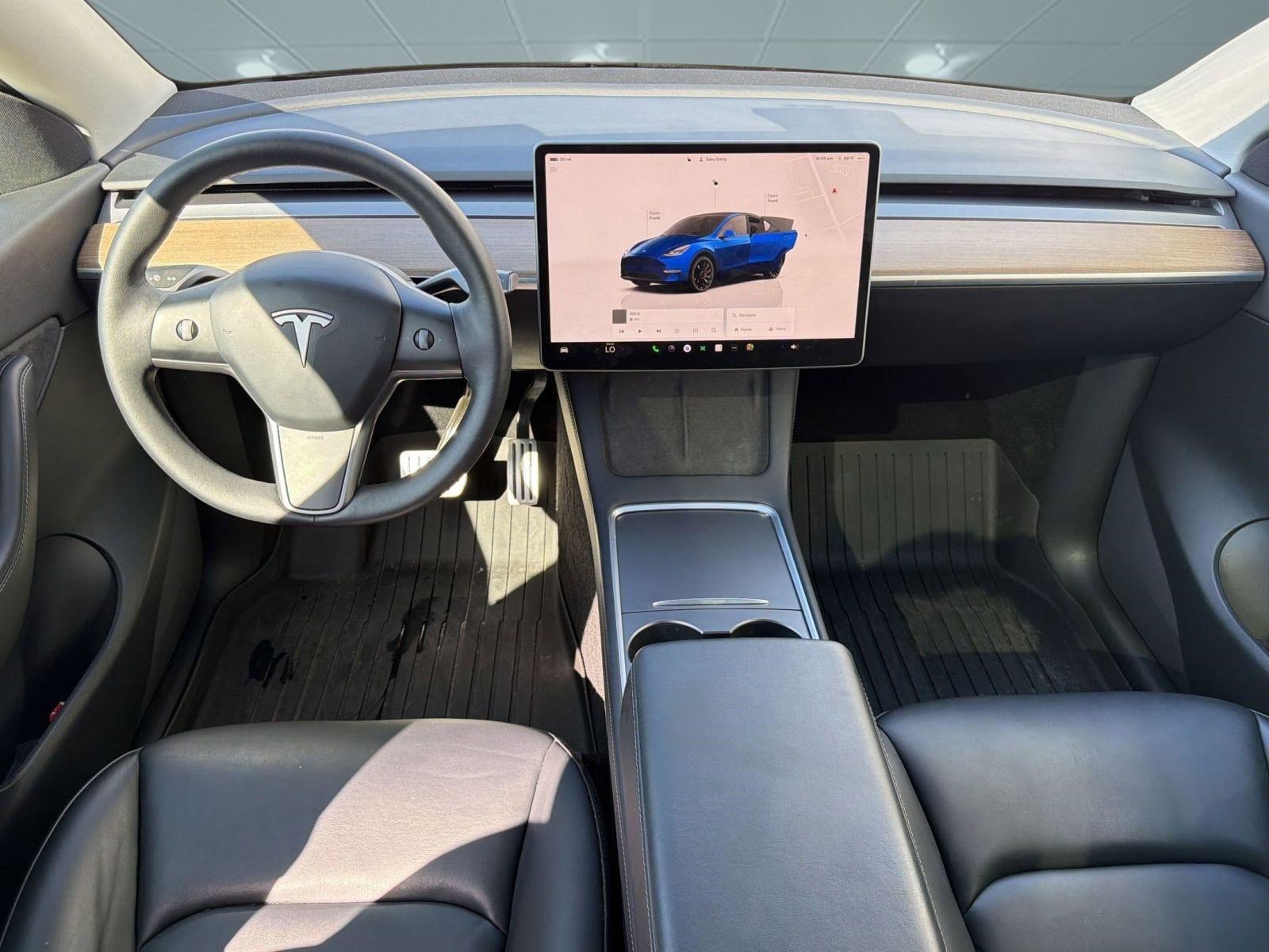 Used 2022 Tesla Model Y Performance image 15