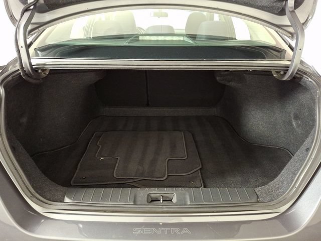 Used 2022 Nissan Sentra SR FWD image 28