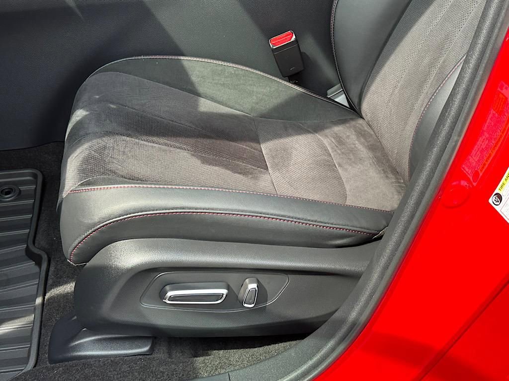 Certified 2025 Acura ADX A-Spec image 20