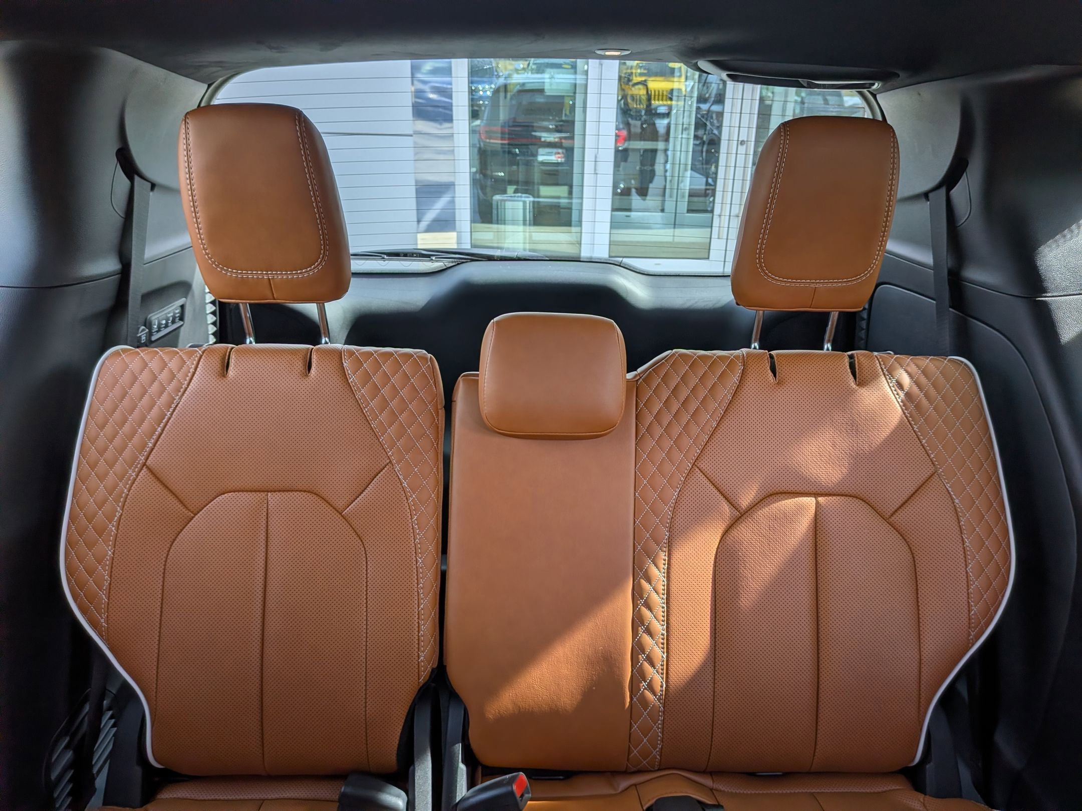 New 2026 Chrysler Pacifica Pinnacle w/ Trailer Tow Group image 29