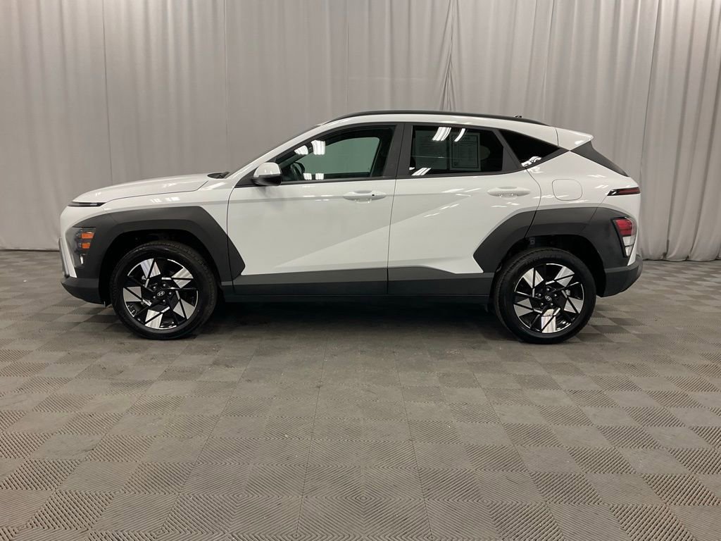 Used 2025 Hyundai Kona SEL image 15