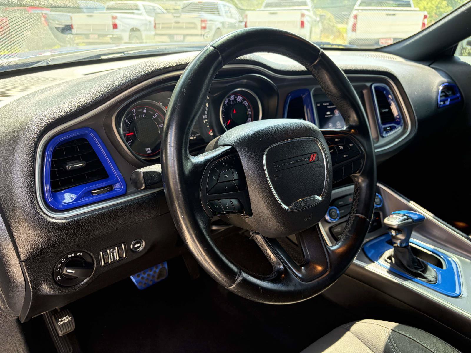 Used 2019 Dodge Challenger SXT RWD image 7