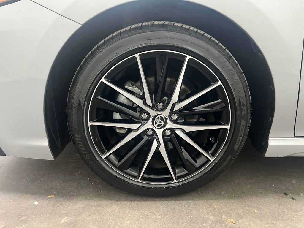 Used 2024 Toyota Camry SE FWD image 29