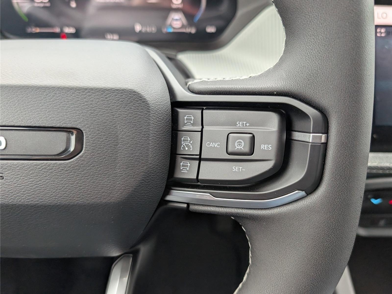 New 2026 Jeep Cherokee Laredo AWD/4WD image 19