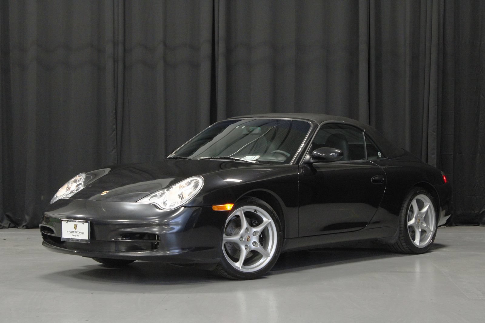 Used 2003 Porsche 911 Carrera RWD image 1