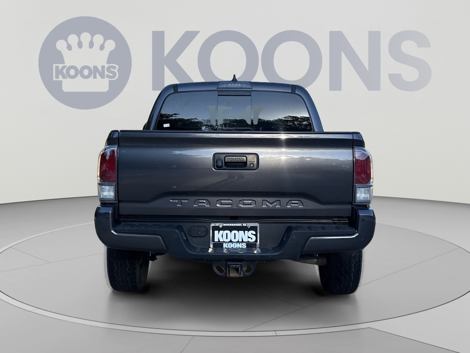 Used 2023 Toyota Tacoma TRD Off-Road w/ Technology Package AWD/4WD image 5