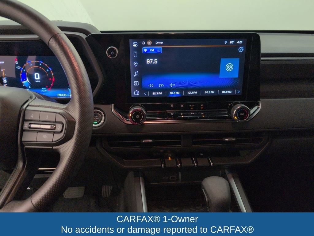 Used 2023 Chevrolet Colorado Trail Boss w/ Technology Package image 19