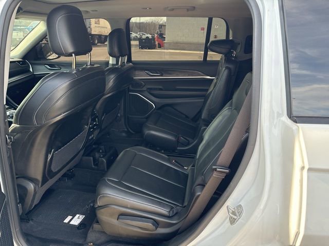 Used 2021 Jeep Grand Cherokee L Limited image 17