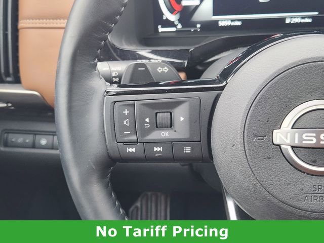 Used 2024 Nissan Pathfinder Platinum w/ Cargo Package FWD image 27