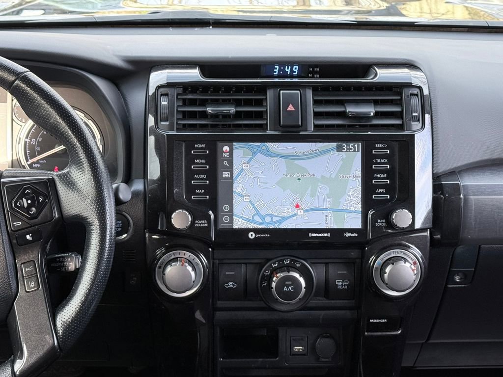 Used 2024 Toyota 4Runner TRD Off-Road Premium image 18