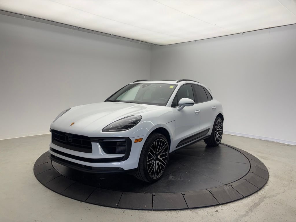 Certified 2024 Porsche Macan S AWD/4WD video 1