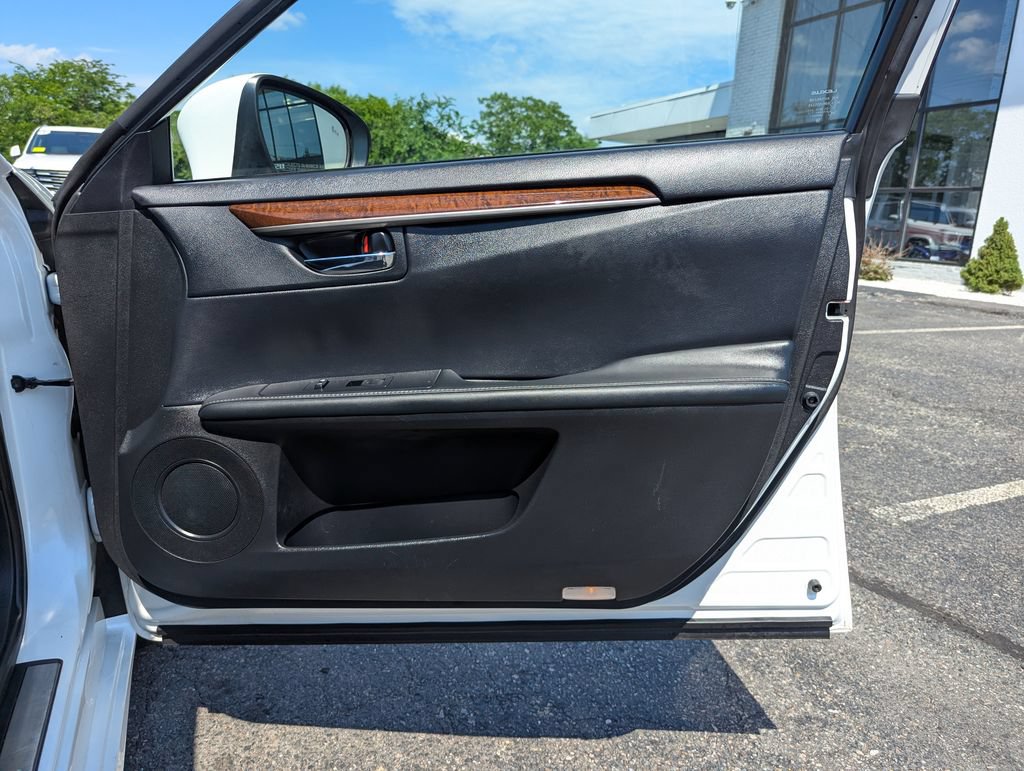 Used 2015 Lexus ES 350 FWD image 31