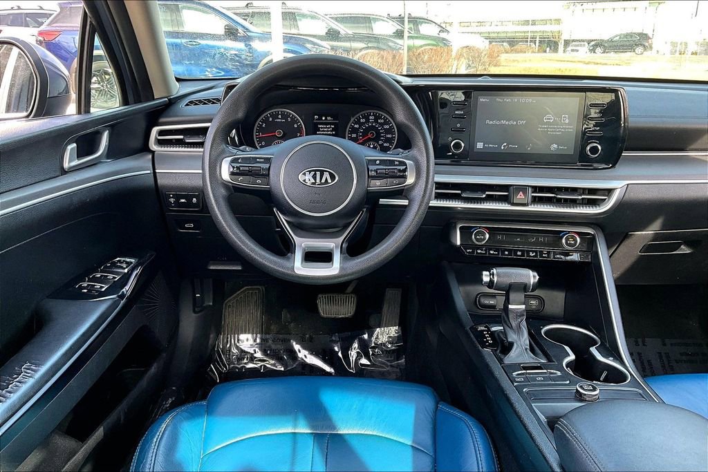 Used 2021 Kia K5 LXS image 17
