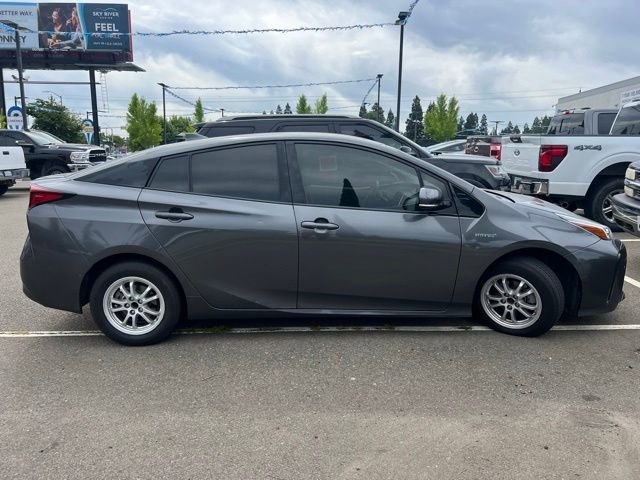 Used 2019 Toyota Prius LE FWD image 5
