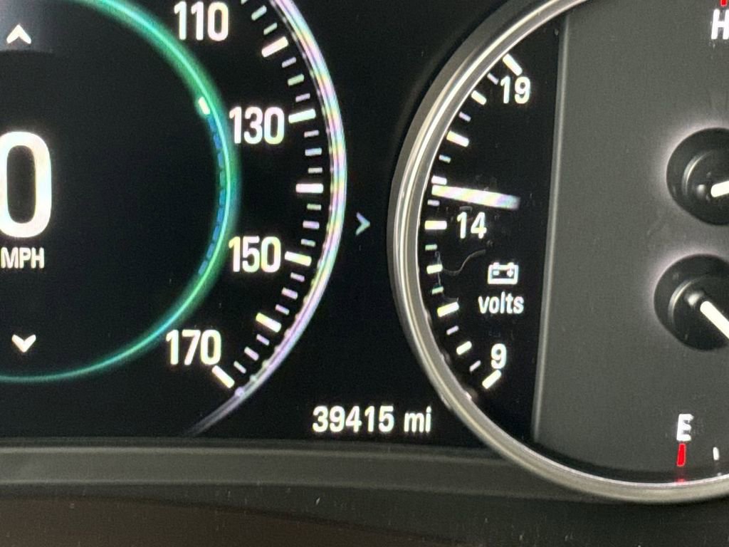 Certified 2019 Buick LaCrosse Essence w/ Sun and Shade Package image 12