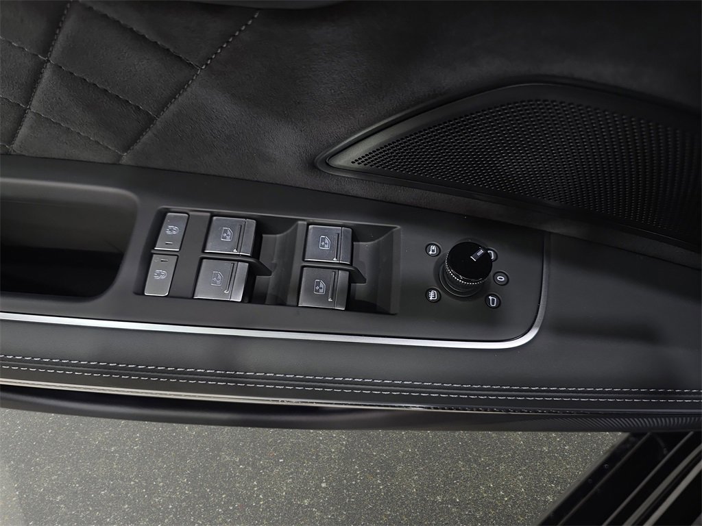 New 2025 Audi S8 image 27