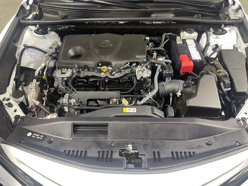 Certified 2023 Toyota Camry SE image 9