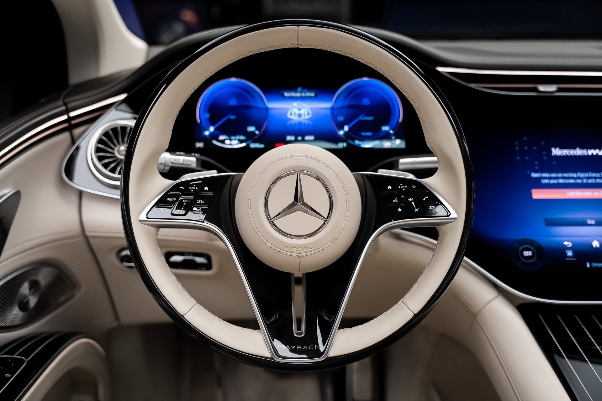 Used 2024 Mercedes-Benz Maybach EQS 680 4MATIC image 44