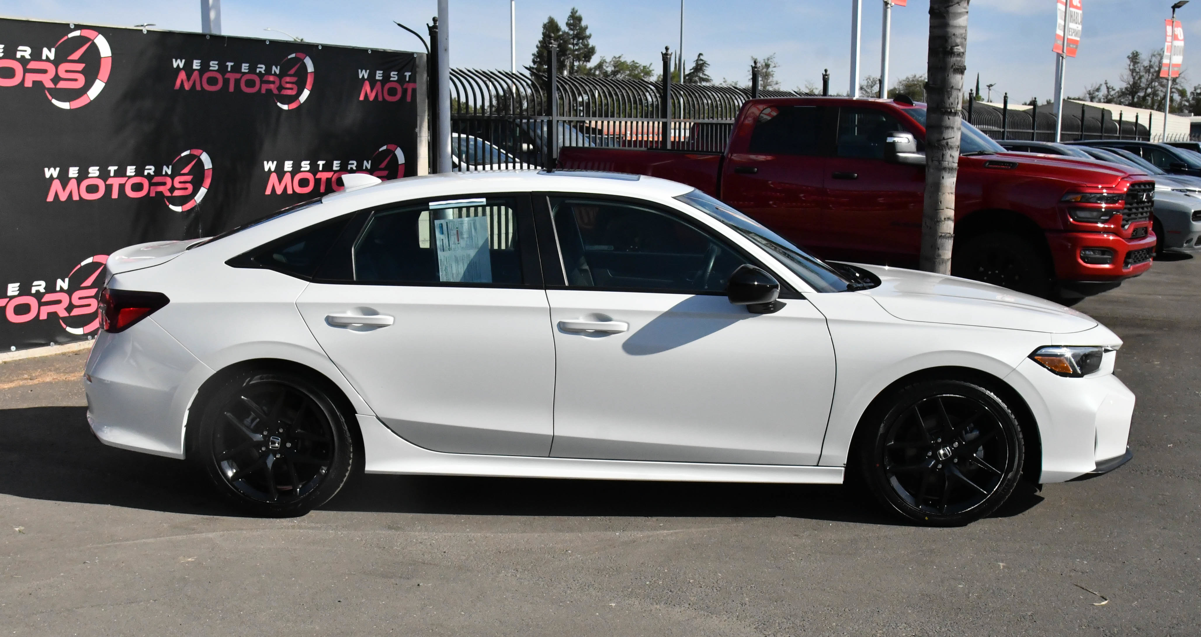 Used 2026 Honda Civic Sport Touring image 9