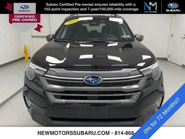Used 2025 Subaru Forester Premium image 2