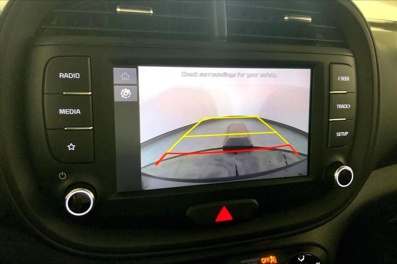 Certified 2025 Kia Soul LX FWD image 21
