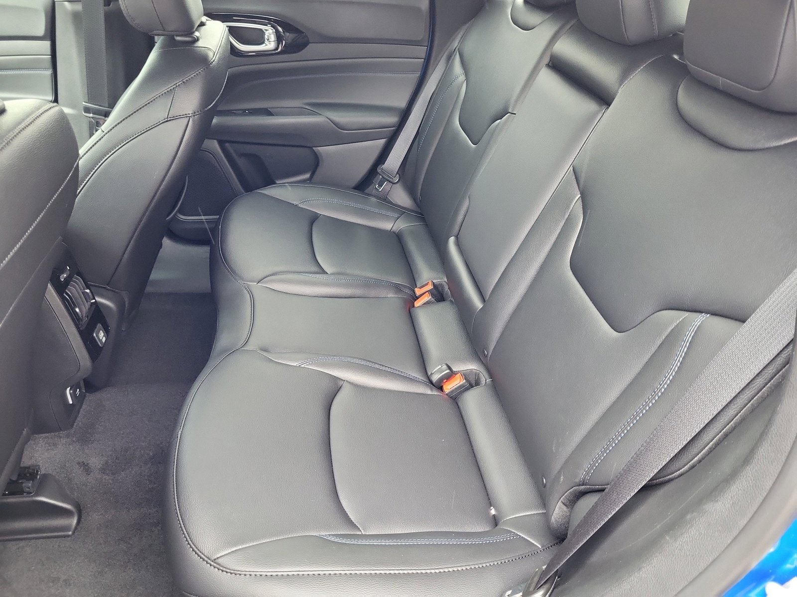 New 2026 Jeep Compass Limited image 23