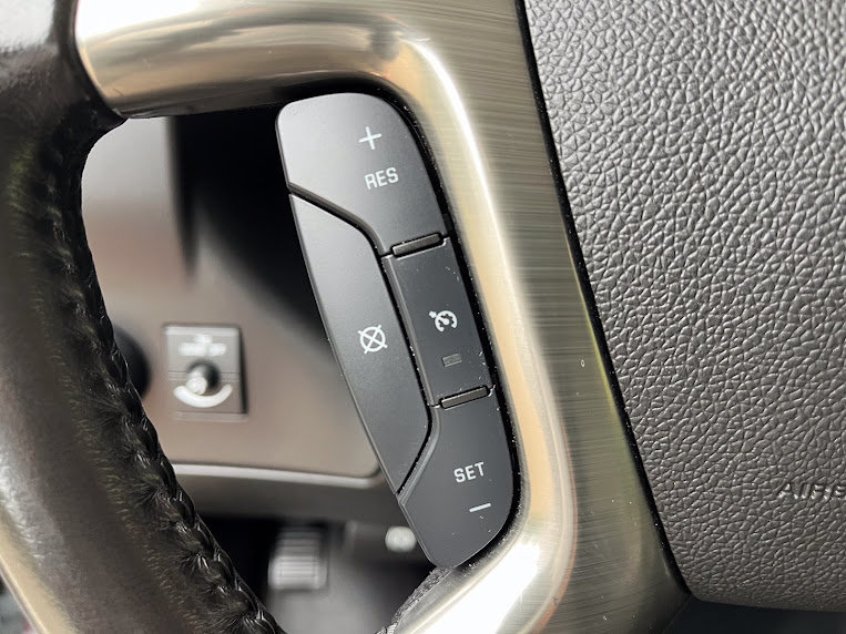 Used 2018 Chevrolet Express 2500 LT w/ LT Preferred Equipment Group RWD image 14